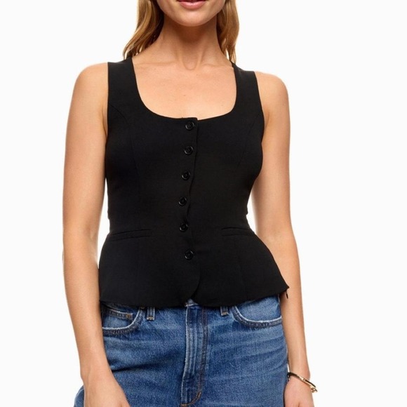 The Unbranded Brand Tops - REFORMATION